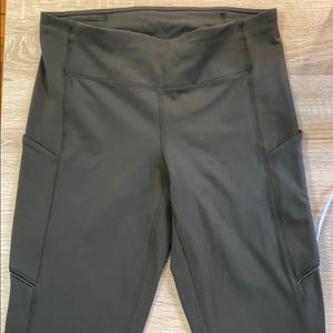 Lululemon speed up tight!